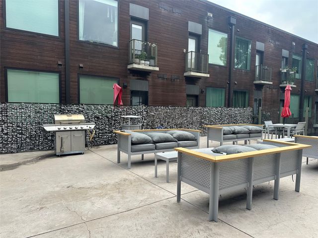 1800 E 4th ST 321, Austin, TX 78702