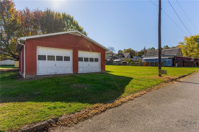 211 Home St, Mercer Boro, PA 16137