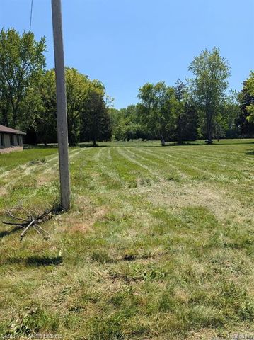 2840 Tatham Road, Saginaw, MI 48601