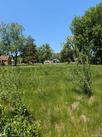 2840 Tatham Road, Saginaw, MI 48601
