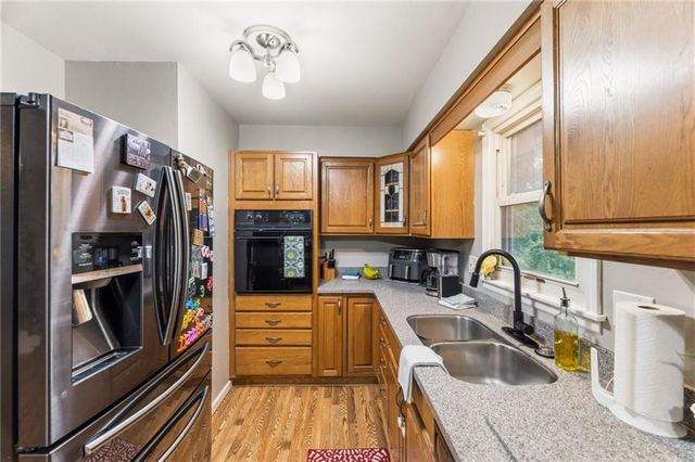 20009 E 13th Street, Independence, MO 64057