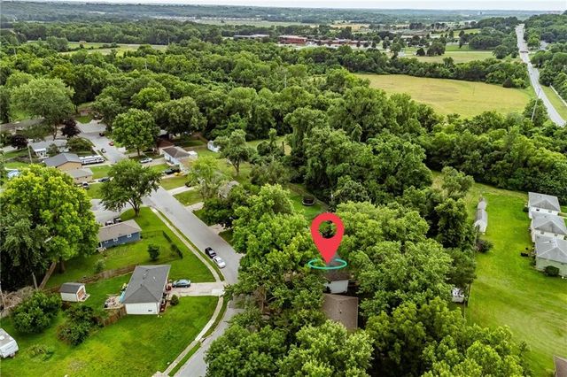 20009 E 13th Street, Independence, MO 64057