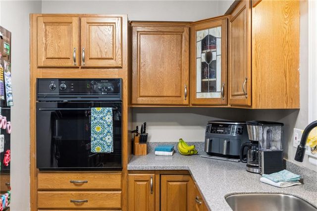 20009 E 13th Street, Independence, MO 64057