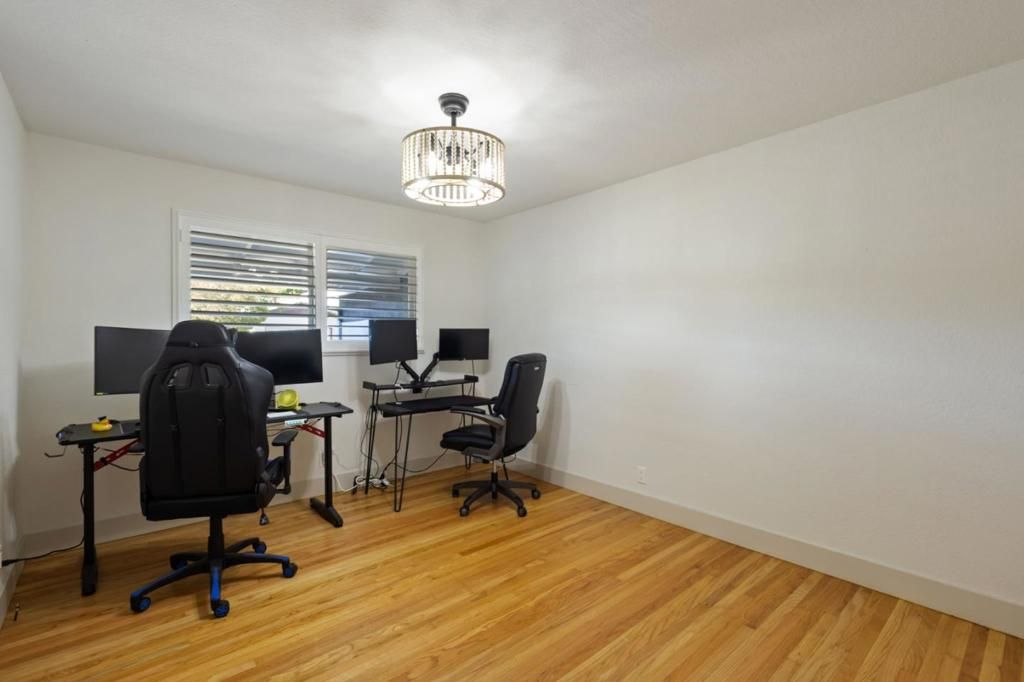 Image 15 of property listing at 3959 Purdue Way, Livermore, CA 94550