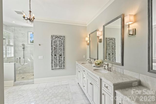 1136 Queens Road, Charlotte, NC 28207