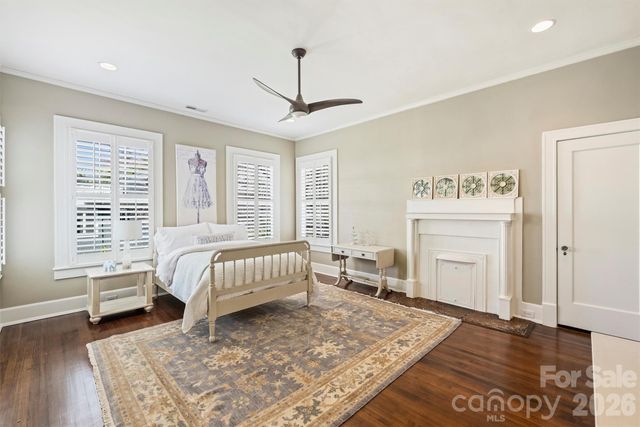 1136 Queens Road, Charlotte, NC 28207