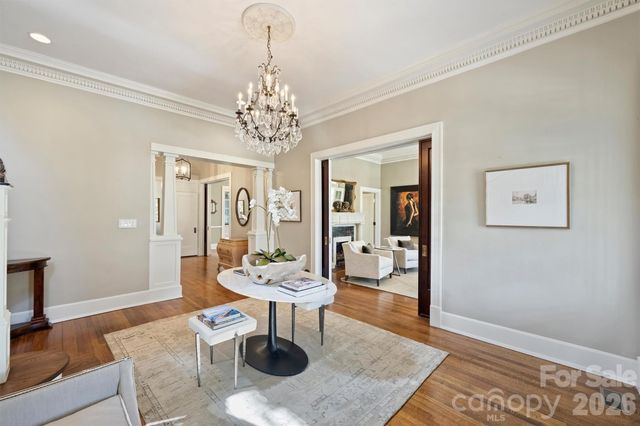 1136 Queens Road, Charlotte, NC 28207