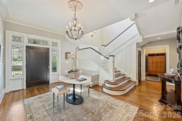 1136 Queens Road, Charlotte, NC 28207