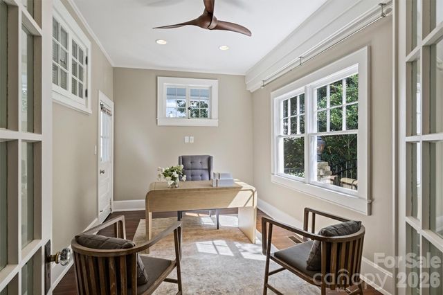 1136 Queens Road, Charlotte, NC 28207