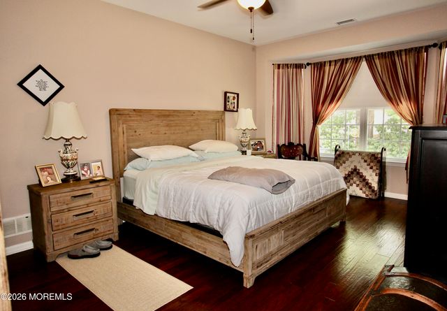 84 Marlow Drive, Jackson, NJ 08527