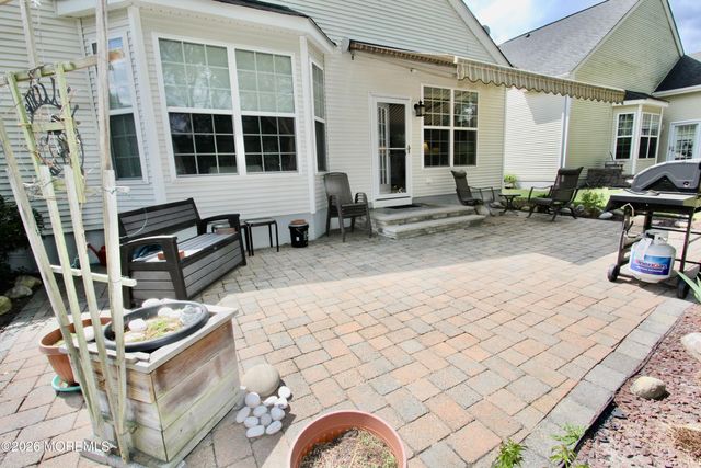 84 Marlow Drive, Jackson, NJ 08527