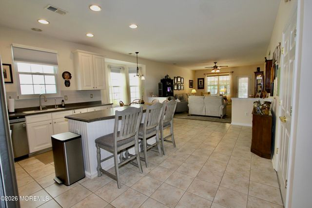 84 Marlow Drive, Jackson, NJ 08527