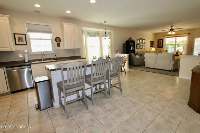 84 Marlow Drive, Jackson, NJ 08527