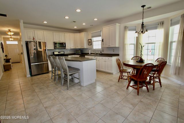84 Marlow Drive, Jackson, NJ 08527