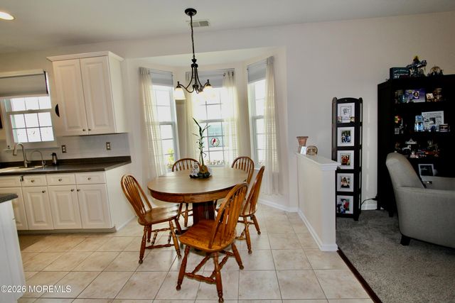 84 Marlow Drive, Jackson, NJ 08527