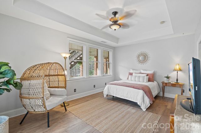 8915 Linden Grove Court, Sherrills Ford, NC 28673