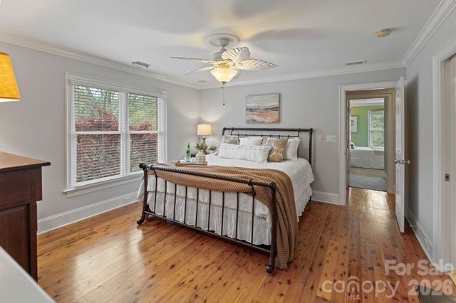 8915 Linden Grove Court, Sherrills Ford, NC 28673