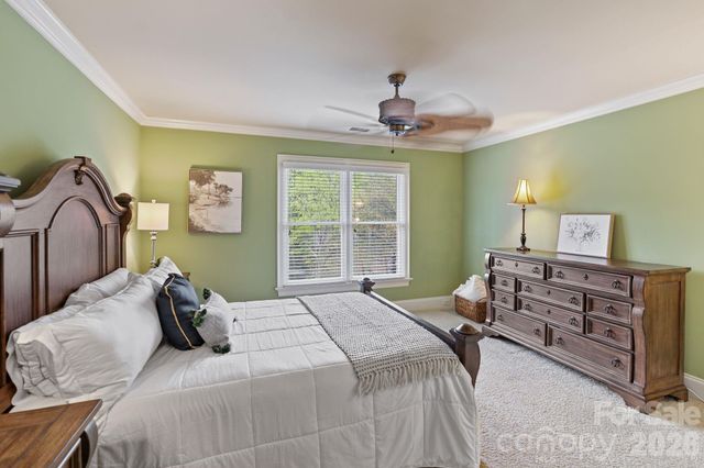 8915 Linden Grove Court, Sherrills Ford, NC 28673