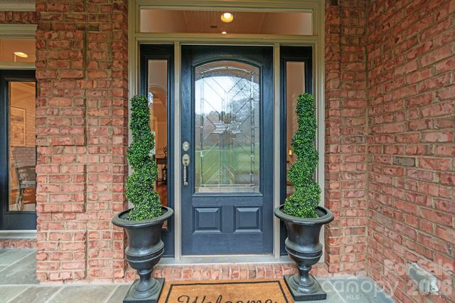 8915 Linden Grove Court, Sherrills Ford, NC 28673