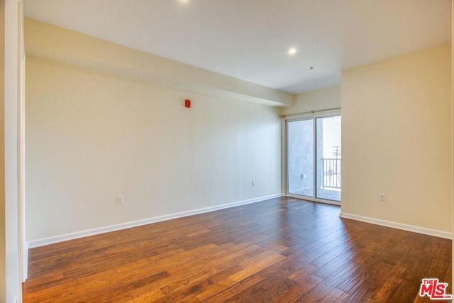155 S Oxford Avenue 506, Los Angeles, CA 90004
