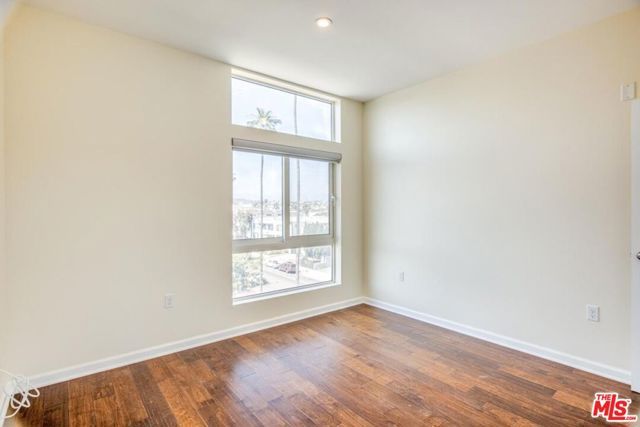 155 S Oxford Avenue 506, Los Angeles, CA 90004