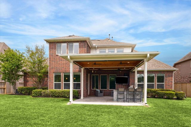 18531 Duke Lake Drive, Spring, TX 77388
