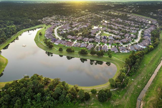 18531 Duke Lake Drive, Spring, TX 77388