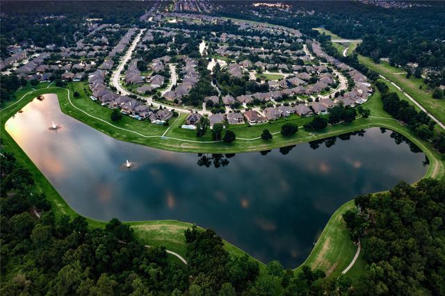 18531 Duke Lake Drive, Spring, TX 77388