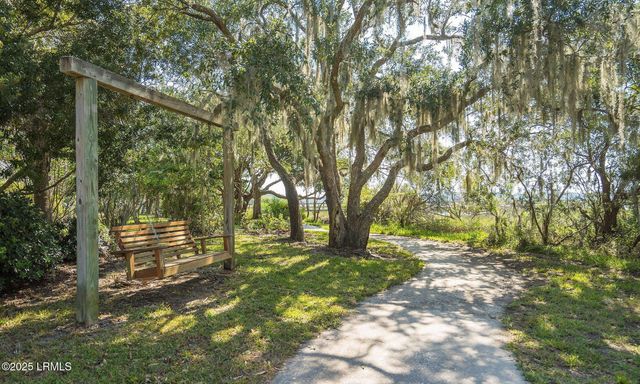 79 Bostick Circle, Beaufort, SC 29902