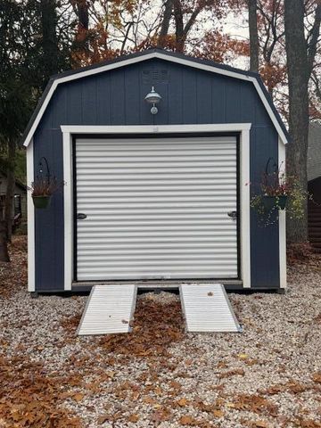 9013 S Three Lakes Lane, Baldwin, MI 49304