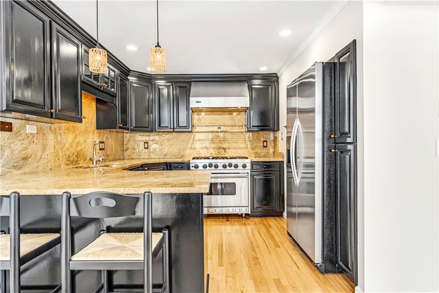 22 Miles Avenue 1, Providence, RI 02906