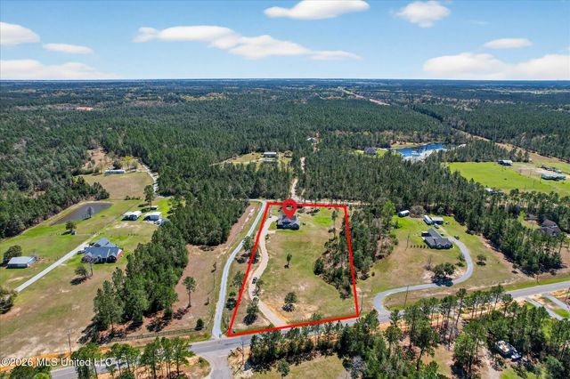 3855 Firetower Road, Kiln, MS 39556