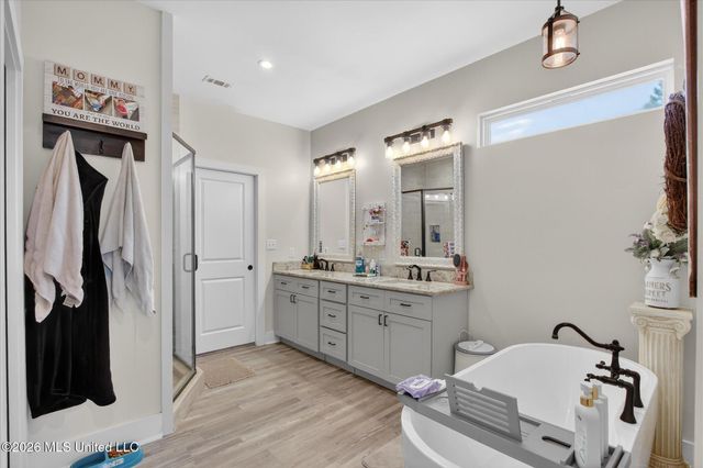 3855 Firetower Road, Kiln, MS 39556