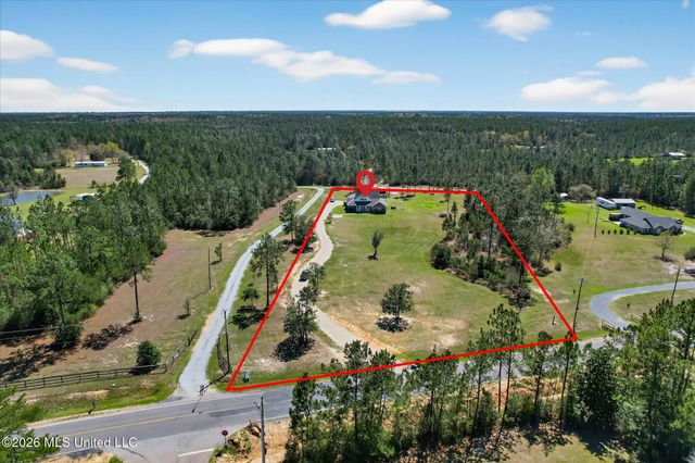 3855 Firetower Road, Kiln, MS 39556