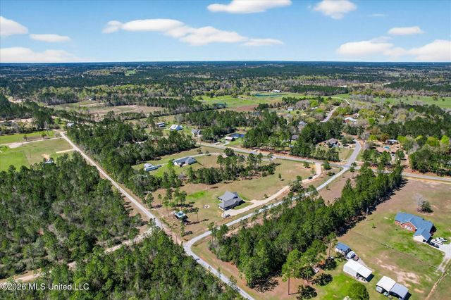 3855 Firetower Road, Kiln, MS 39556