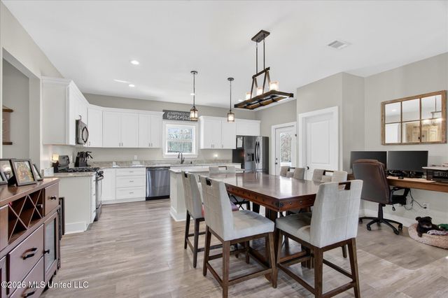 3855 Firetower Road, Kiln, MS 39556