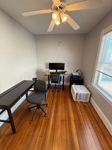 126 Neponset Ave 3, Boston, MA 02122