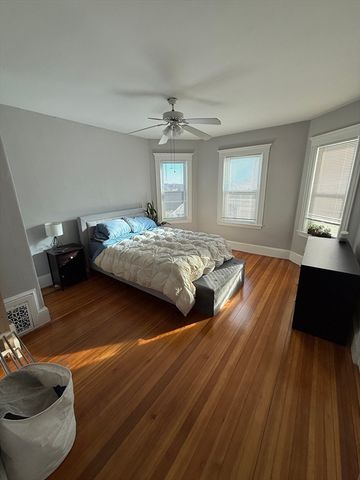 126 Neponset Ave 3, Boston, MA 02122