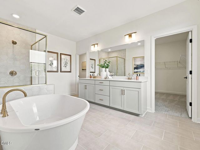 732 Dragonfly Pond Way, Wake Forest, NC 27587