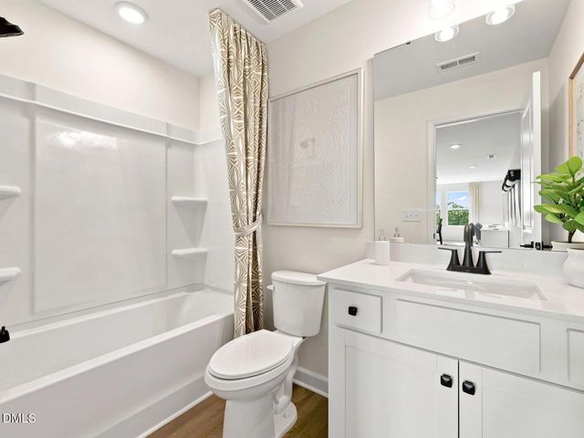 732 Dragonfly Pond Way, Wake Forest, NC 27587