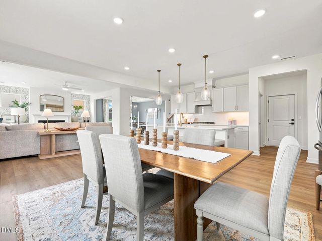 732 Dragonfly Pond Way, Wake Forest, NC 27587
