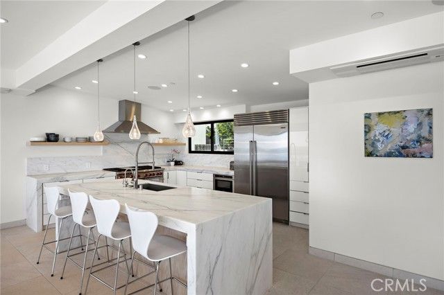 2629 Victoria Drive, Laguna Beach, CA 92651