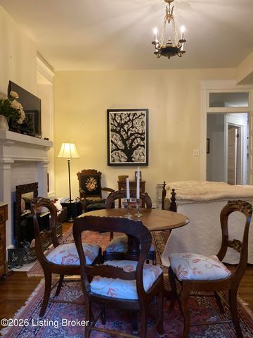 1433 Saint James Ct 1, Louisville, KY 40208
