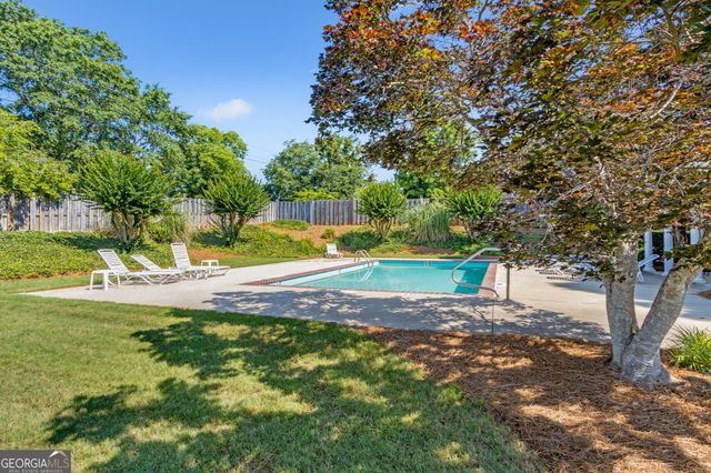 2905 Florence Drive, Gainesville, GA 30504