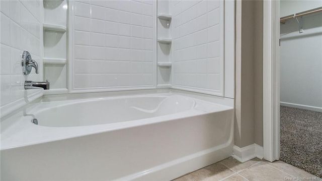 3136 Sapphire Drive, Lake Charles, LA 70607