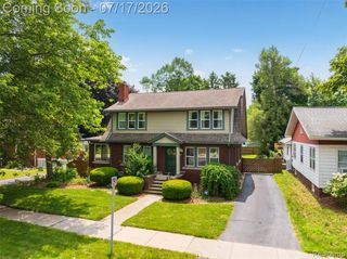 183 W Columbia Avenue, Belleville, MI 48111