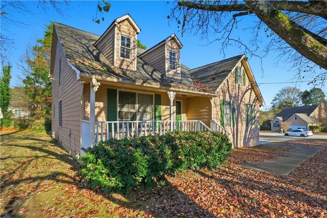 2994 Brooks Drive, Snellville, GA 30078