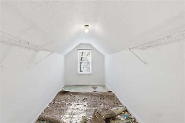 2994 Brooks Drive, Snellville, GA 30078