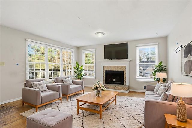 2994 Brooks Drive, Snellville, GA 30078