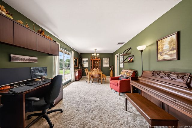 10611 BURR OAK DR, San Antonio, TX 78230